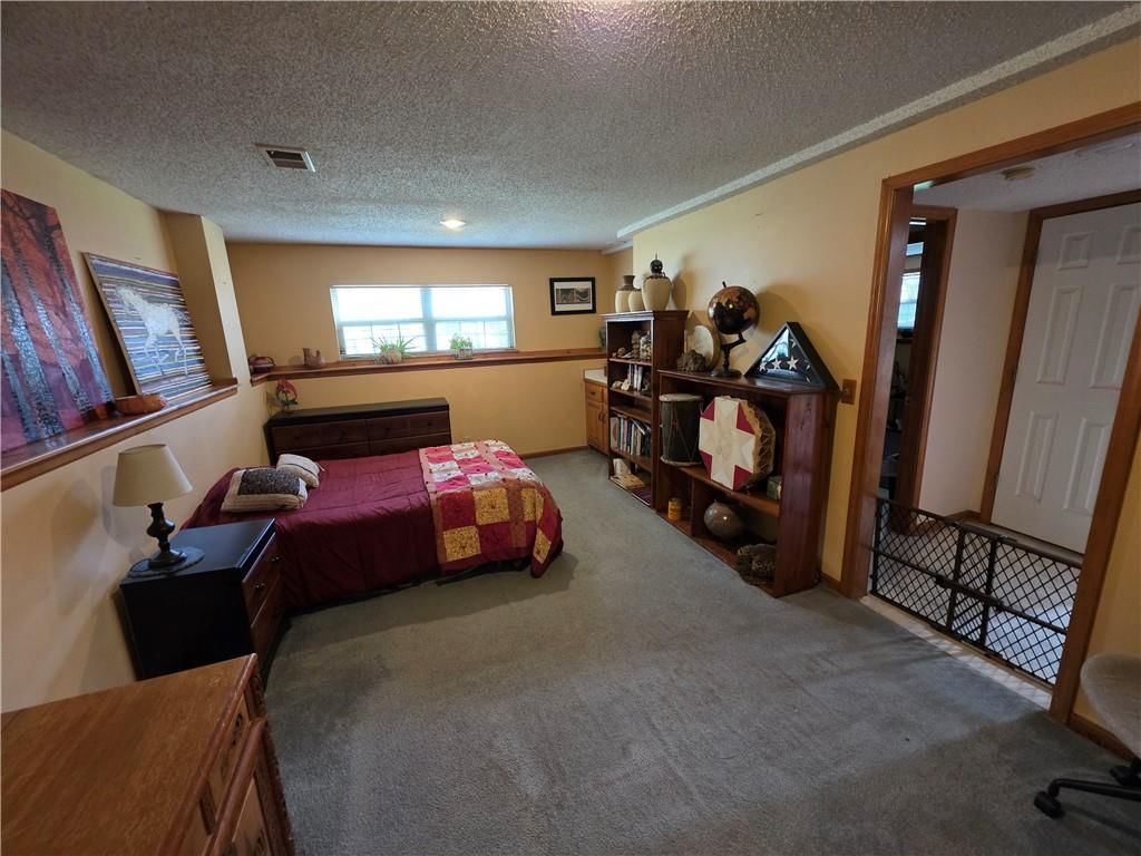 906 Rome Court — photo 17