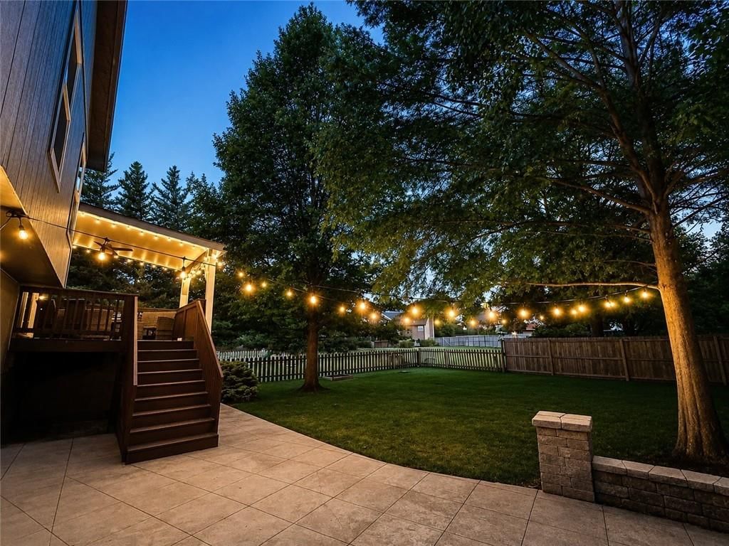 16208 S Sunset Street — photo 2