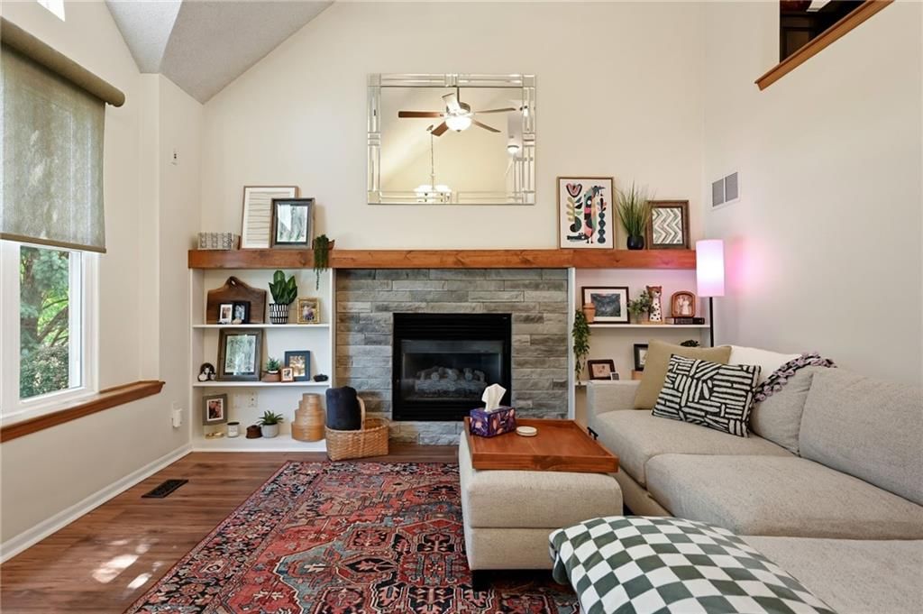 16208 S Sunset Street — photo 7