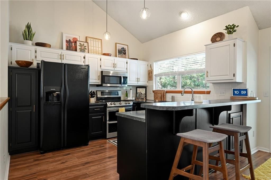 16208 S Sunset Street — photo 8