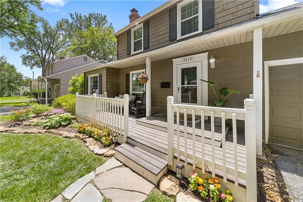7632 Oak Street — photo 6