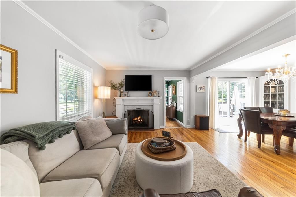 7632 Oak Street — photo 8