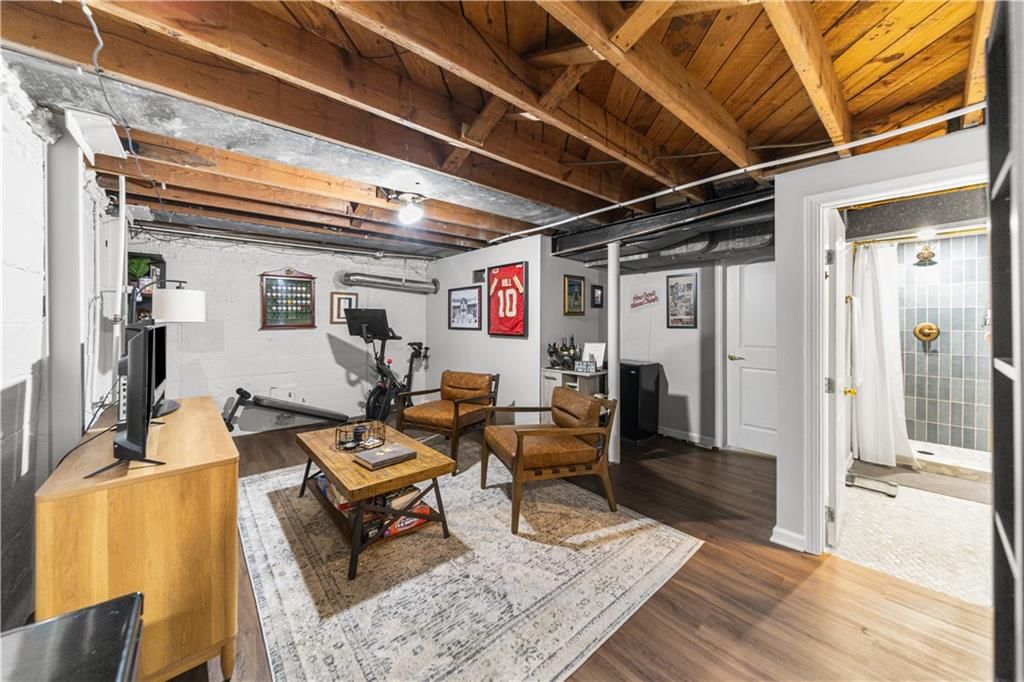 7632 Oak Street — photo 26
