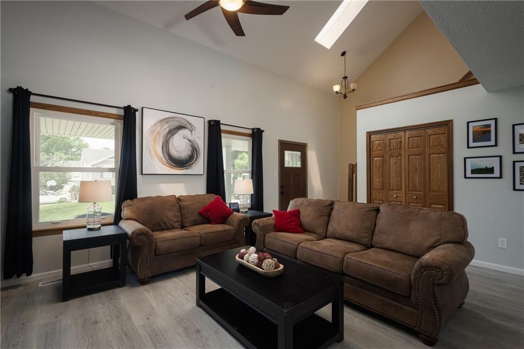 3700 SW 11th Street — photo 10