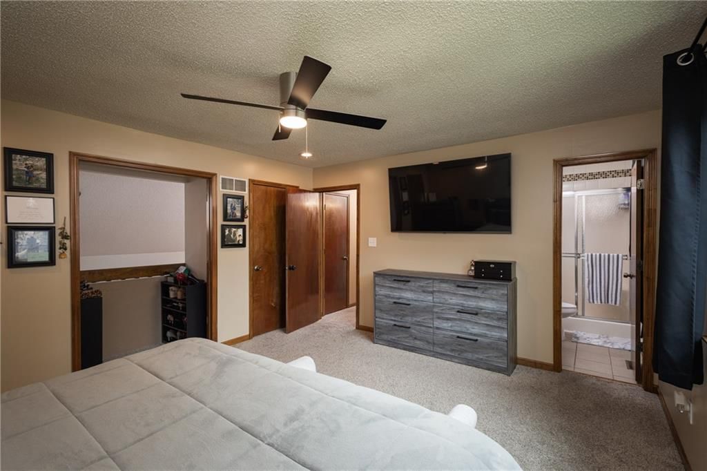 3700 SW 11th Street — photo 24