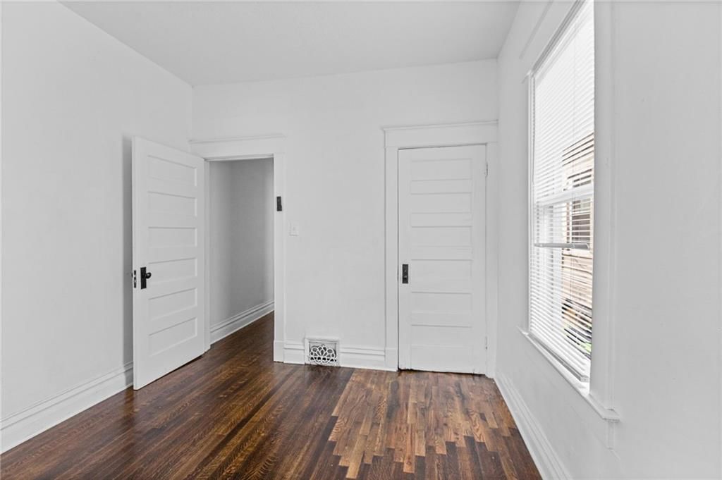 805 Spruce Avenue — photo 13