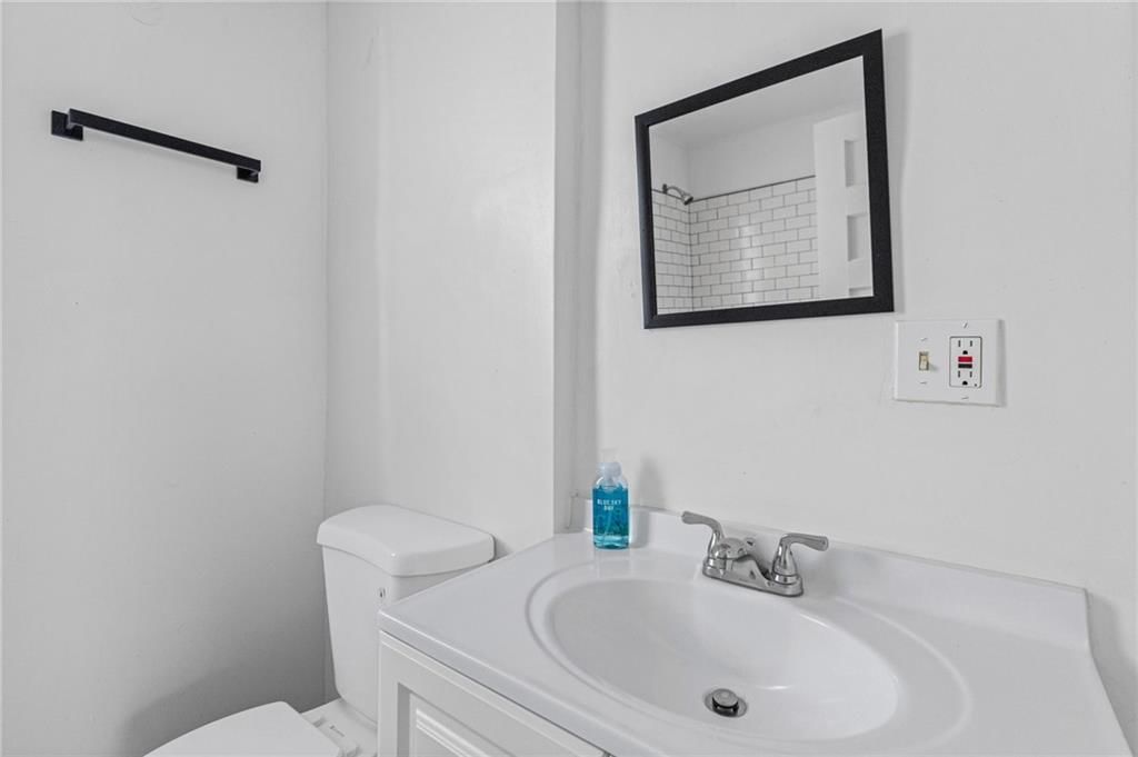 805 Spruce Avenue — photo 14