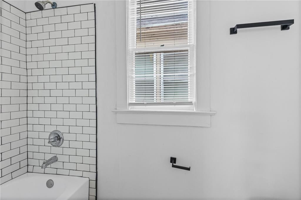 805 Spruce Avenue — photo 15