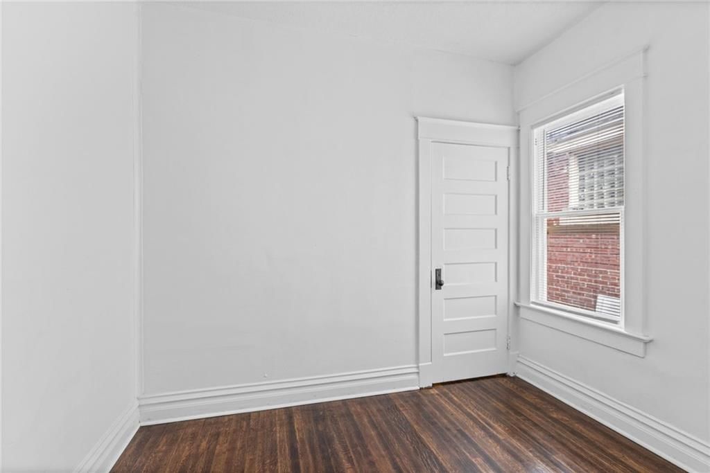 805 Spruce Avenue — photo 16