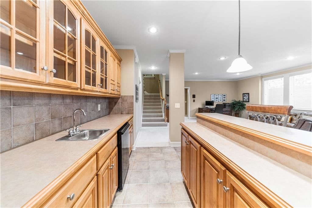 5614 W 131st Terrace — photo 35