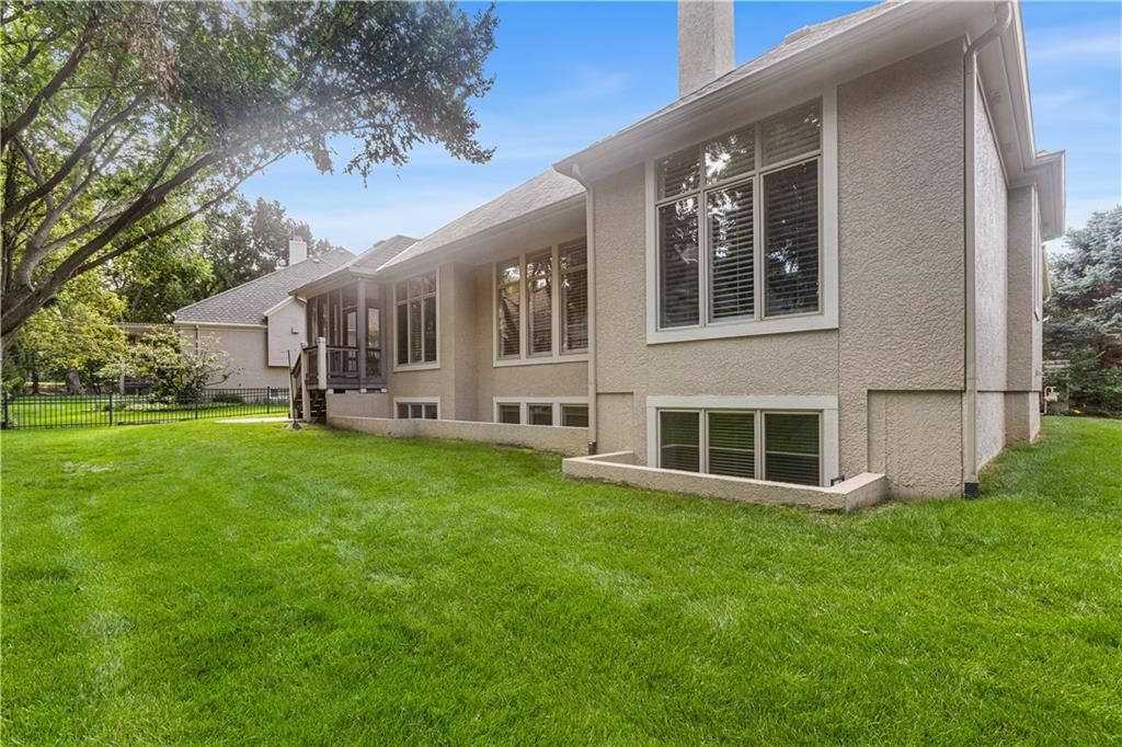 5614 W 131st Terrace — photo 45