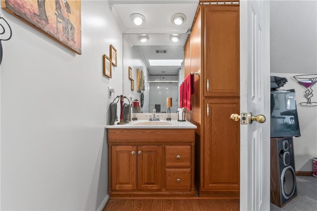 6511 Ridgeway Avenue — photo 34