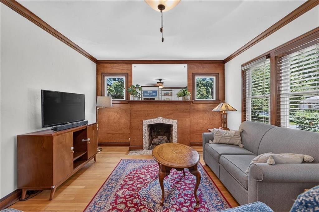 5718 Maple Street — photo 4