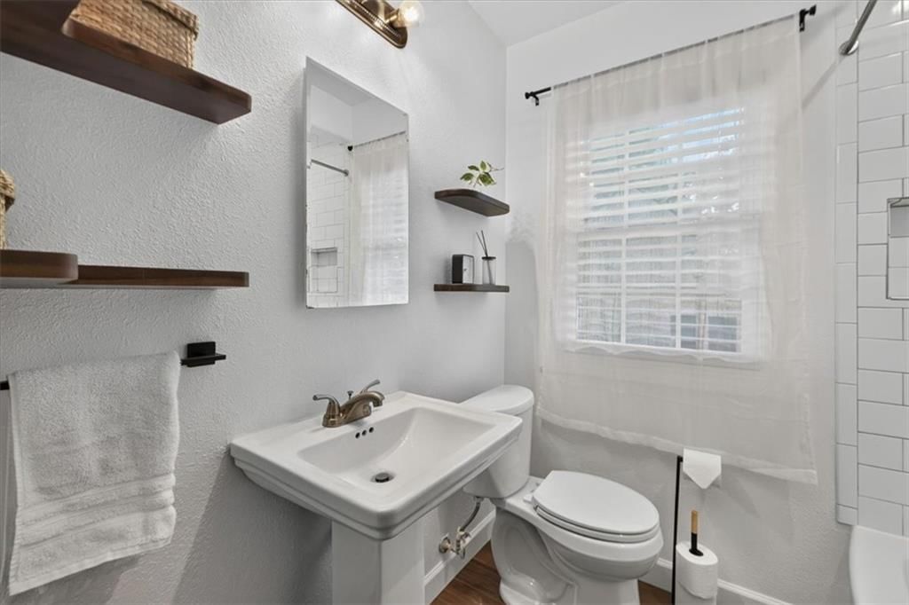 5718 Maple Street — photo 13