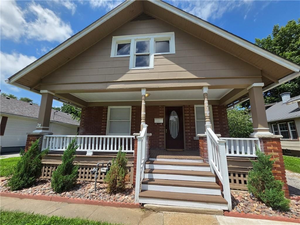628 S Ash Avenue — photo 1