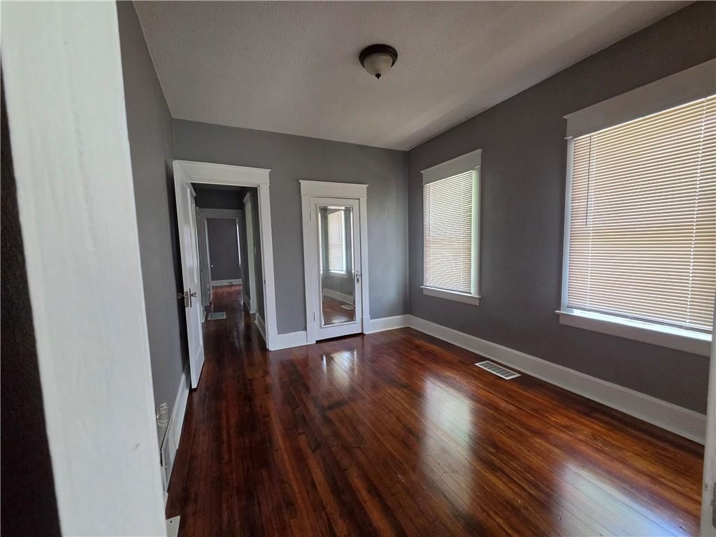 628 S Ash Avenue — photo 6