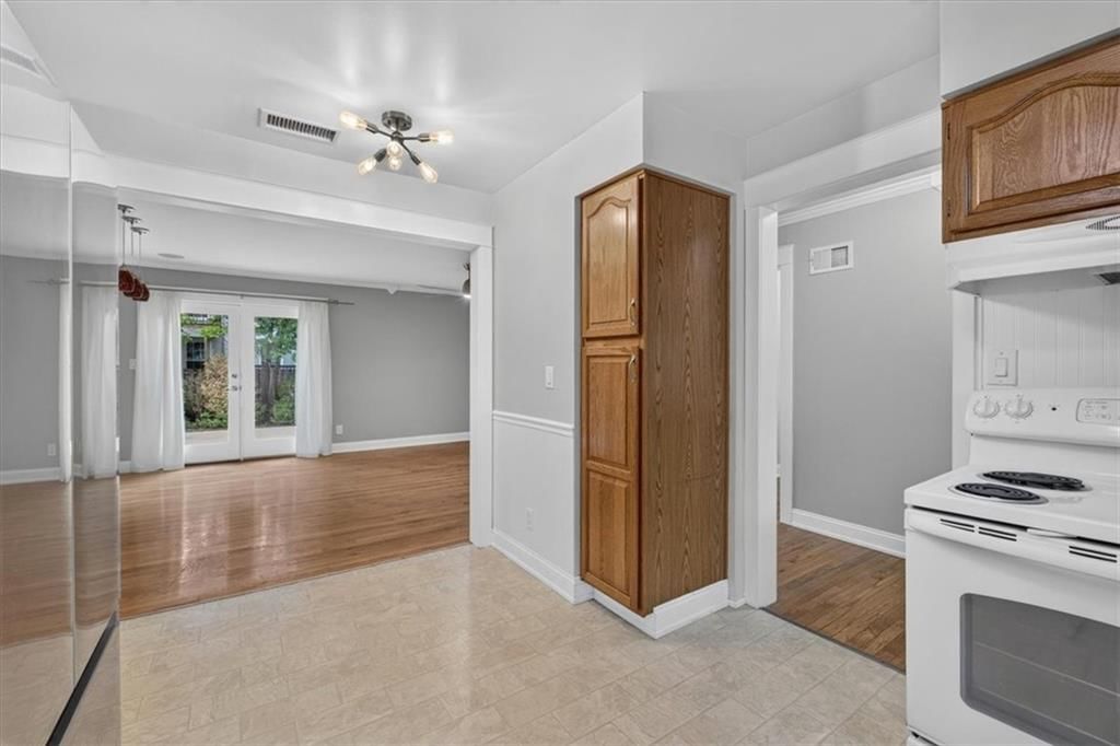 5223 ABERDEEN Circle — photo 7