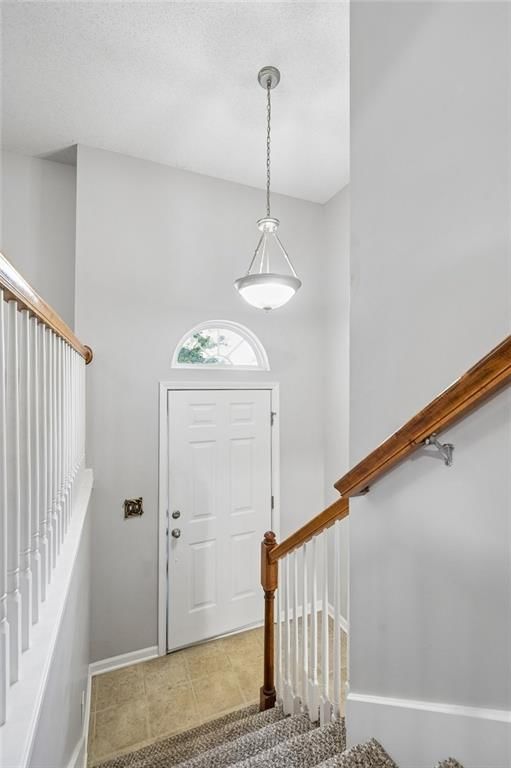404 NW Europa Drive — photo 4