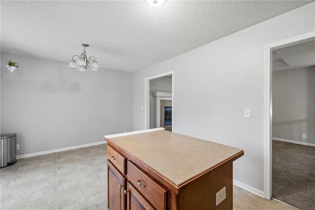 404 NW Europa Drive — photo 12