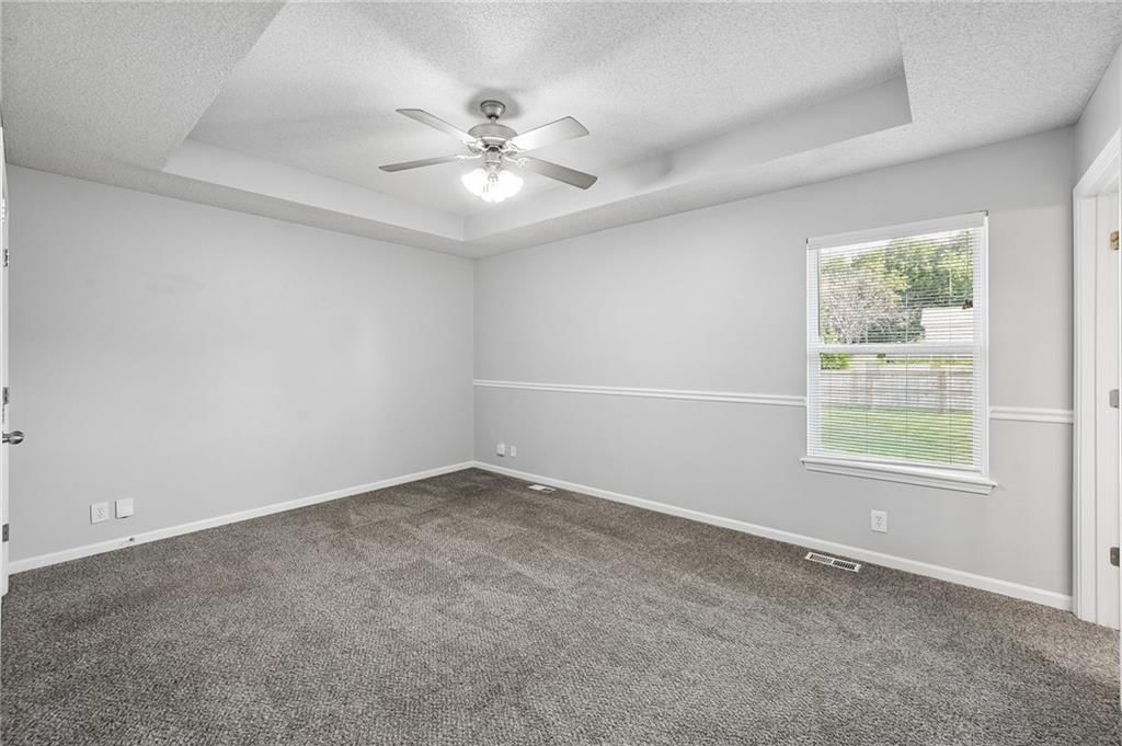 404 NW Europa Drive — photo 19