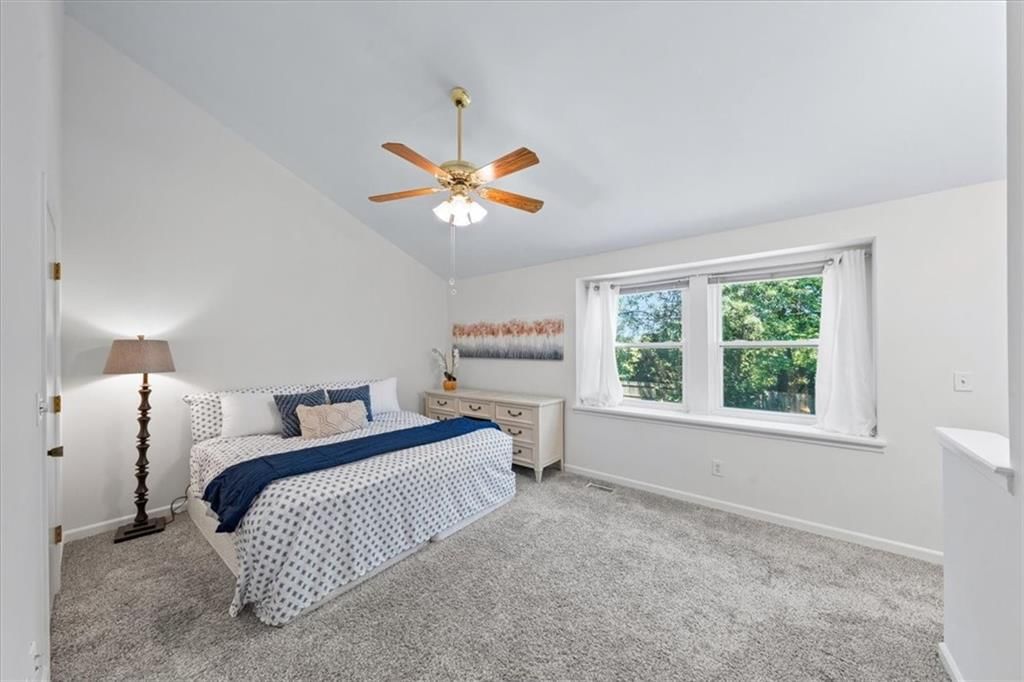 11808 Oakmont Street — photo 10