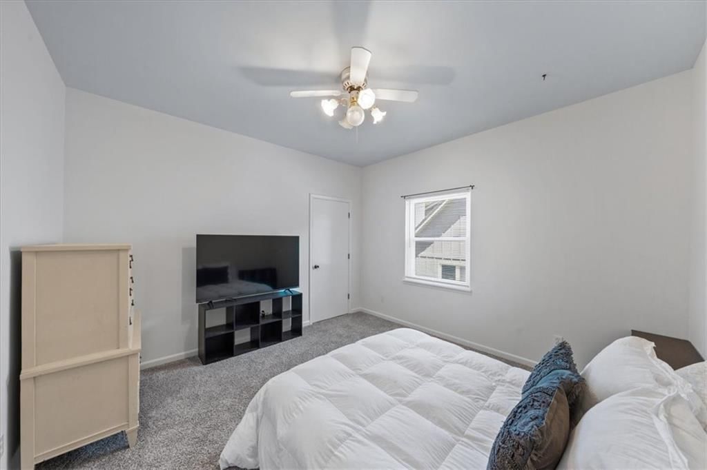 11808 Oakmont Street — photo 13