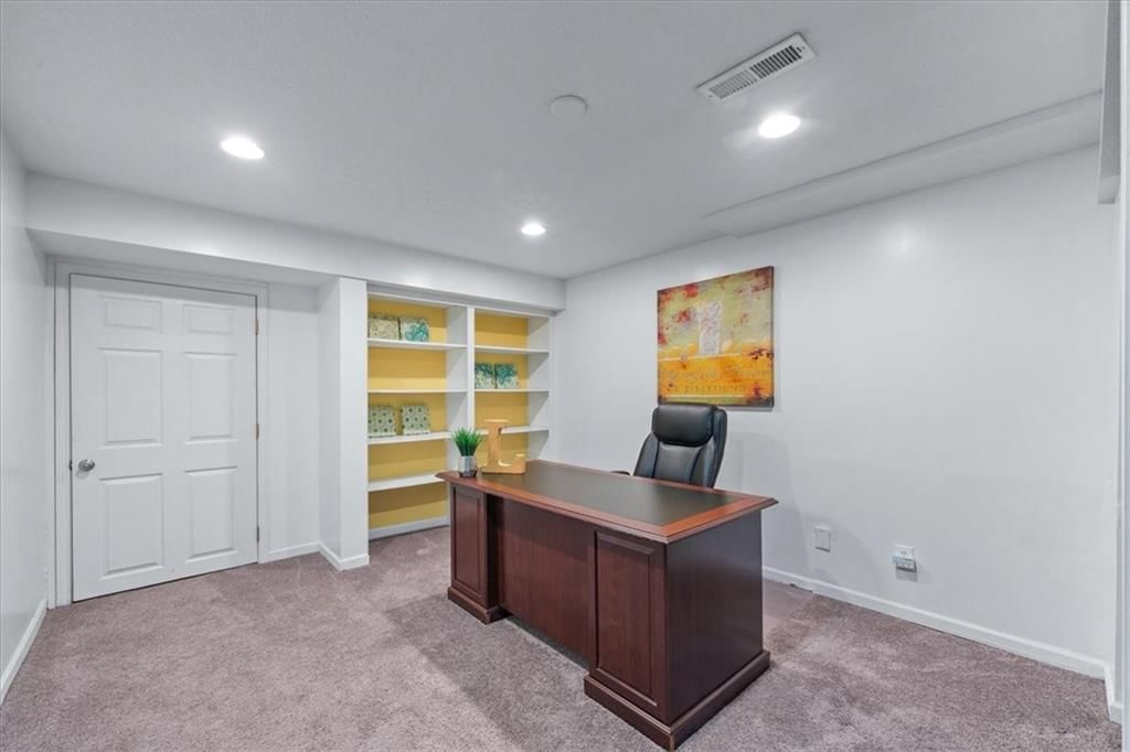 11808 Oakmont Street — photo 16