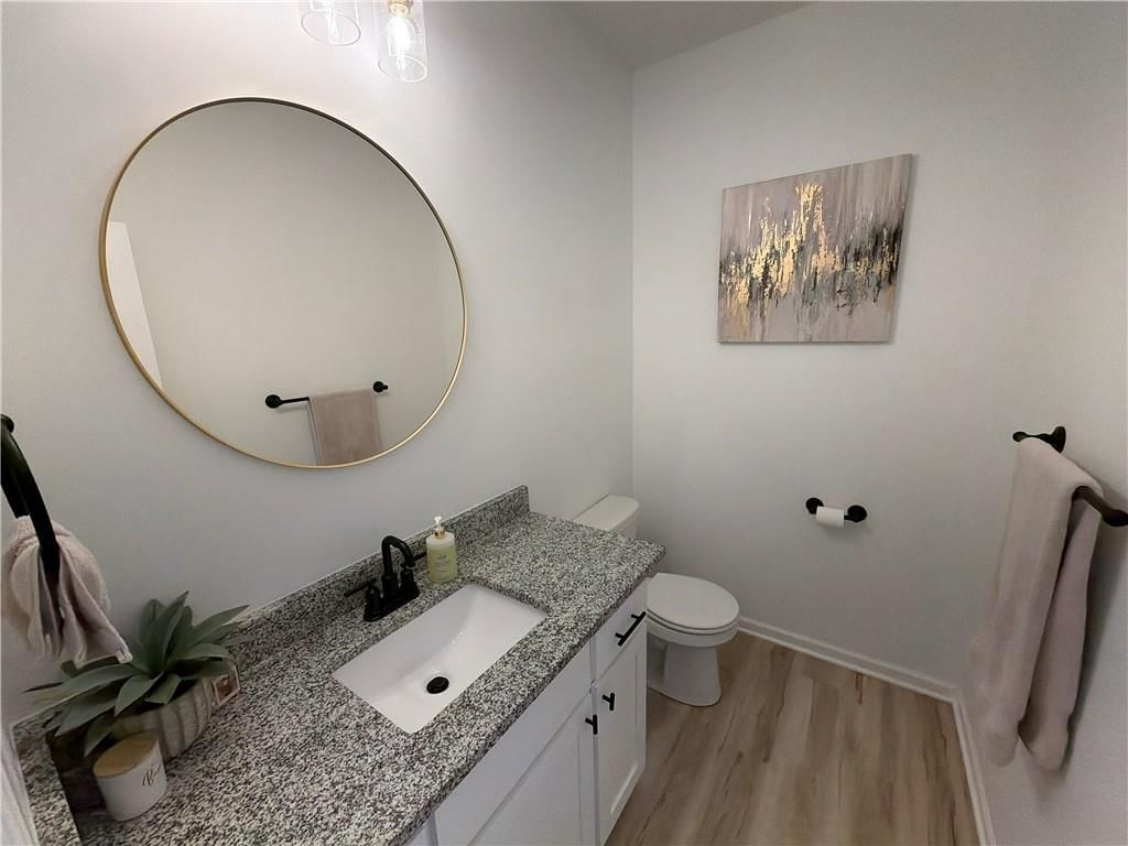 1242 Hillmann Lane — photo 10