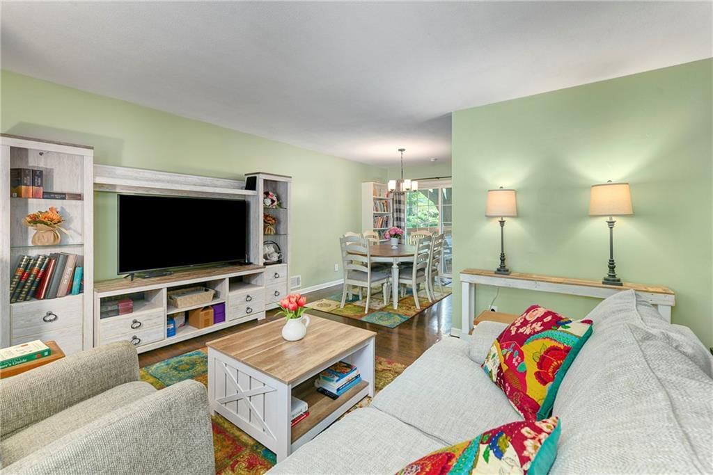5213 S Union Street — photo 13