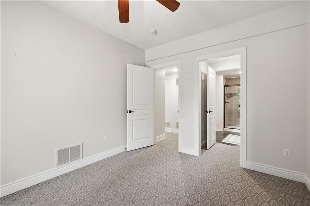 10301 N BROOKLYN Avenue — photo 45