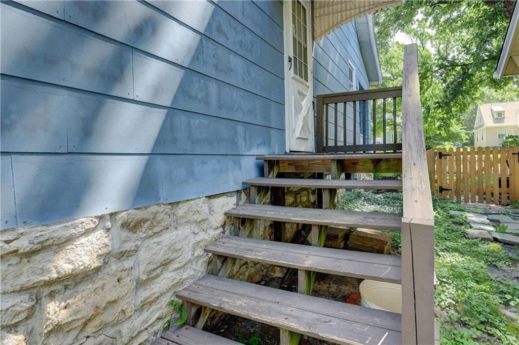 6108 Rockhill Road — photo 22