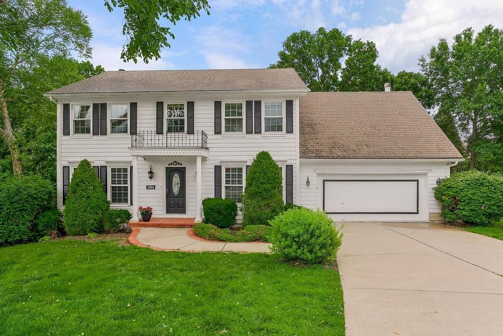 2404 SW Clear Creek Court — photo 3