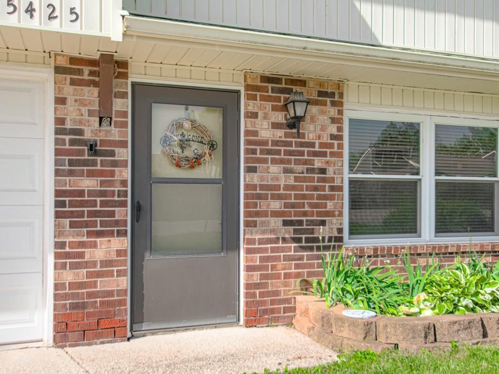15425 E 45th Terrace — photo 4
