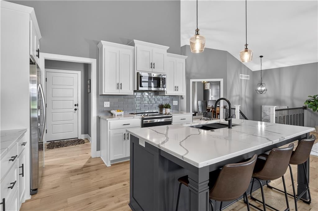 31757 W 168th Court — photo 14