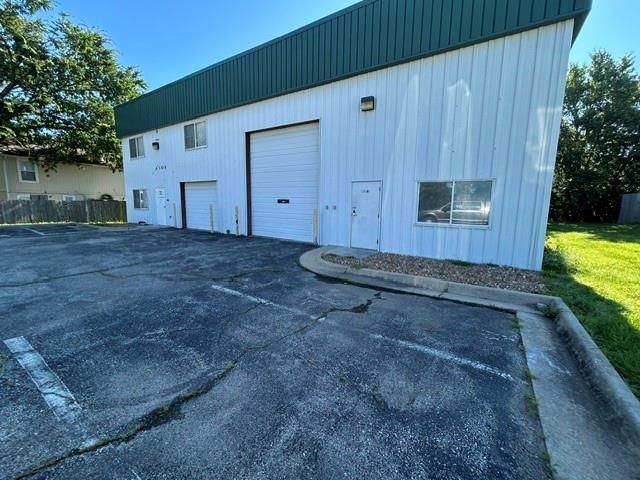 450 N Iowa Street — photo 6