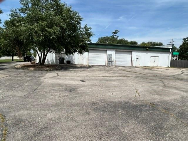 450 N Iowa Street — photo 22