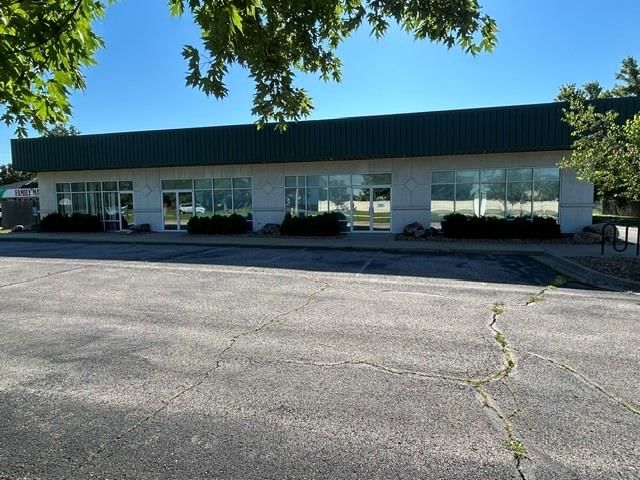 450 N Iowa Street — photo 69