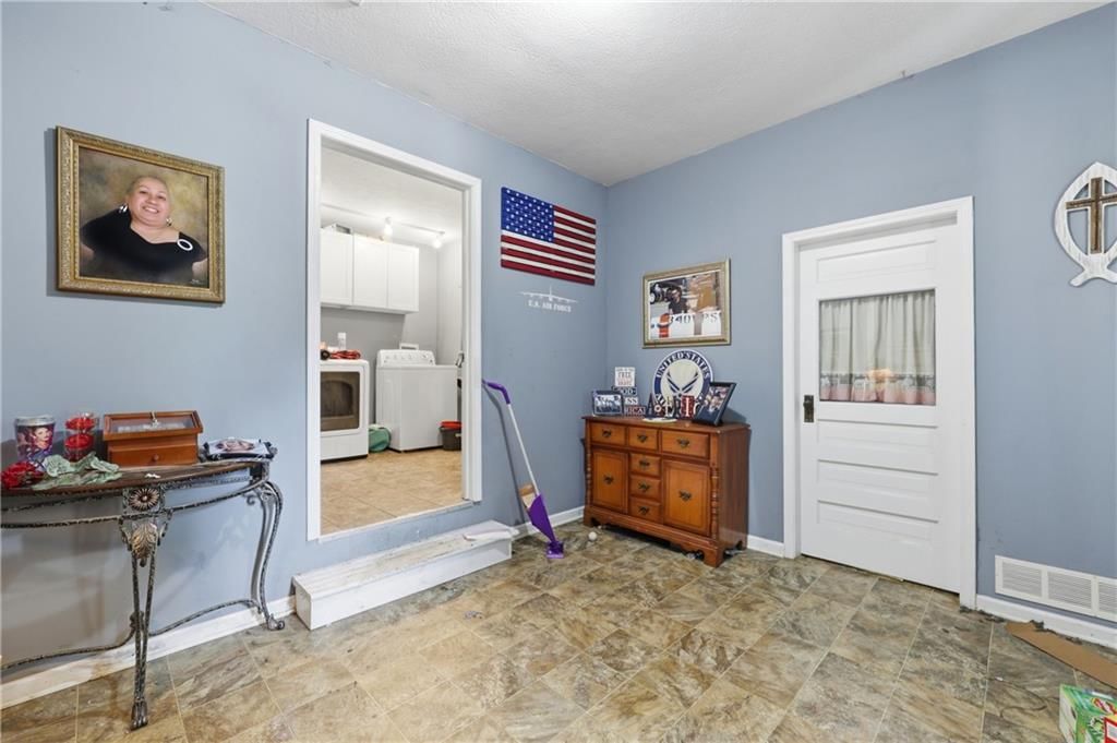 3321 Blue Ridge Boulevard — photo 11