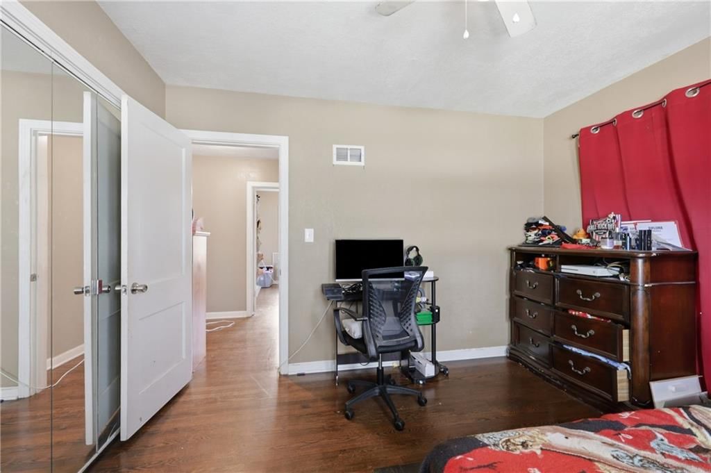 3321 Blue Ridge Boulevard — photo 18