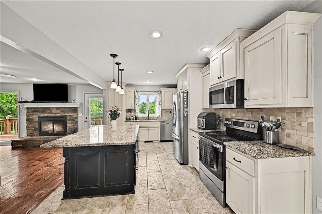 17503 Baxter Road — photo 18