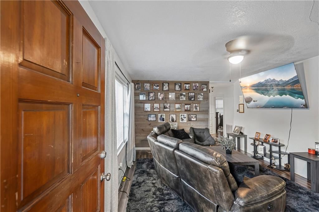 1305 Hibbard Street — photo 8