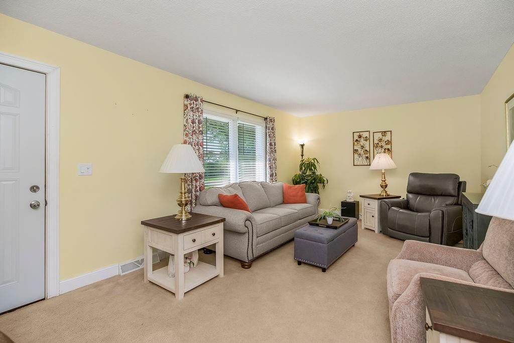 7606 NW Pampas Lane — photo 4