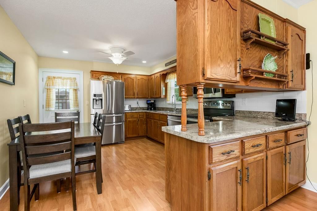 7606 NW Pampas Lane — photo 7