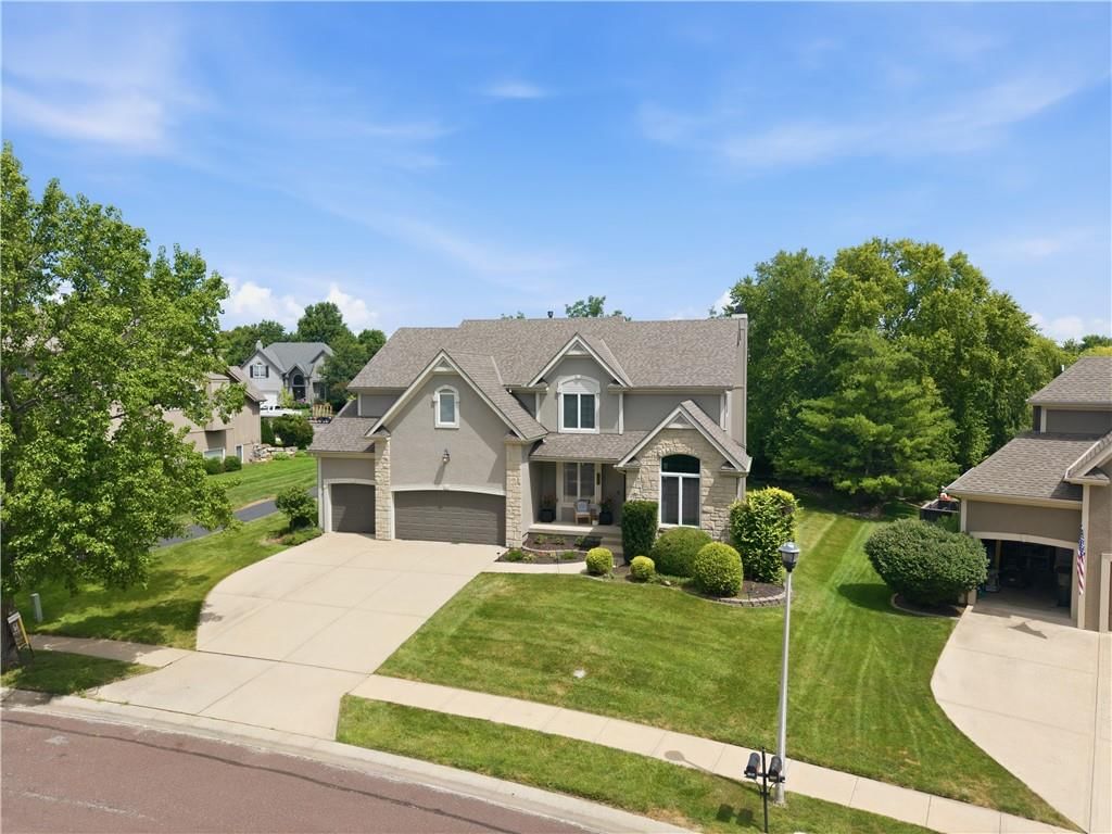 5308 W 161st Street — photo 3