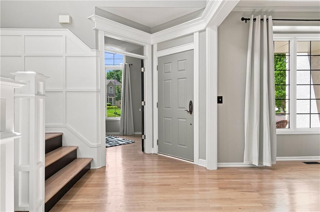 5308 W 161st Street — photo 5