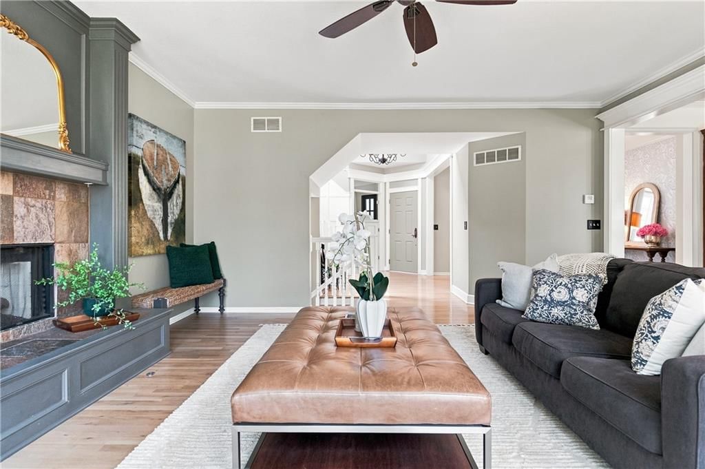 5308 W 161st Street — photo 12