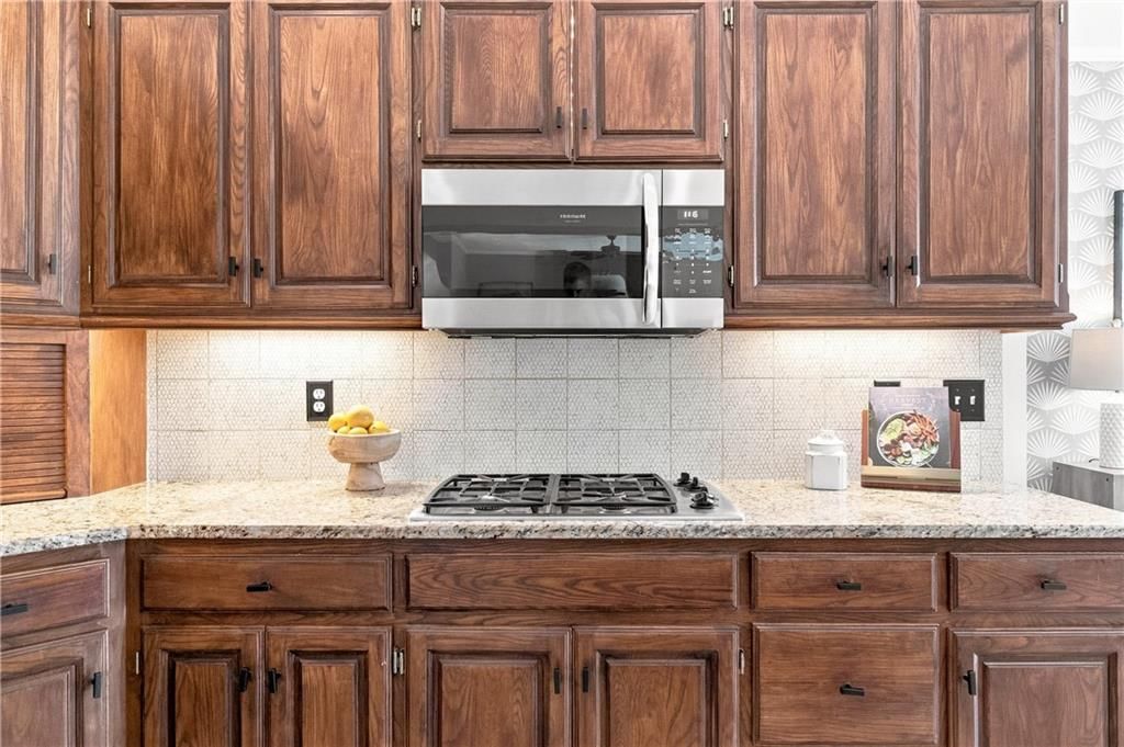 5308 W 161st Street — photo 16