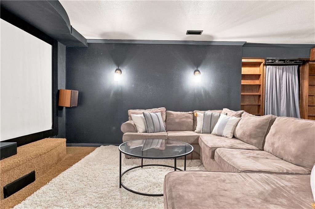 5308 W 161st Street — photo 39
