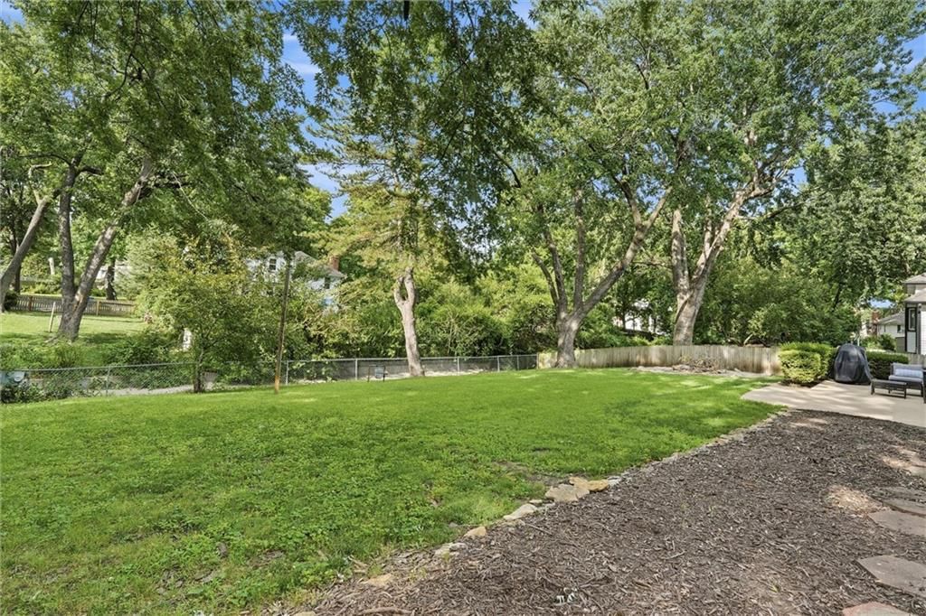 10069 Bluejacket Drive — photo 36