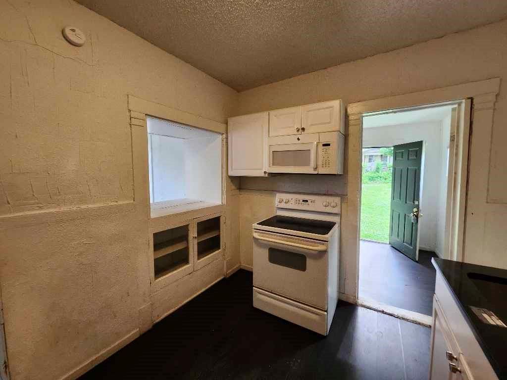 2920 Garfield Avenue — photo 7
